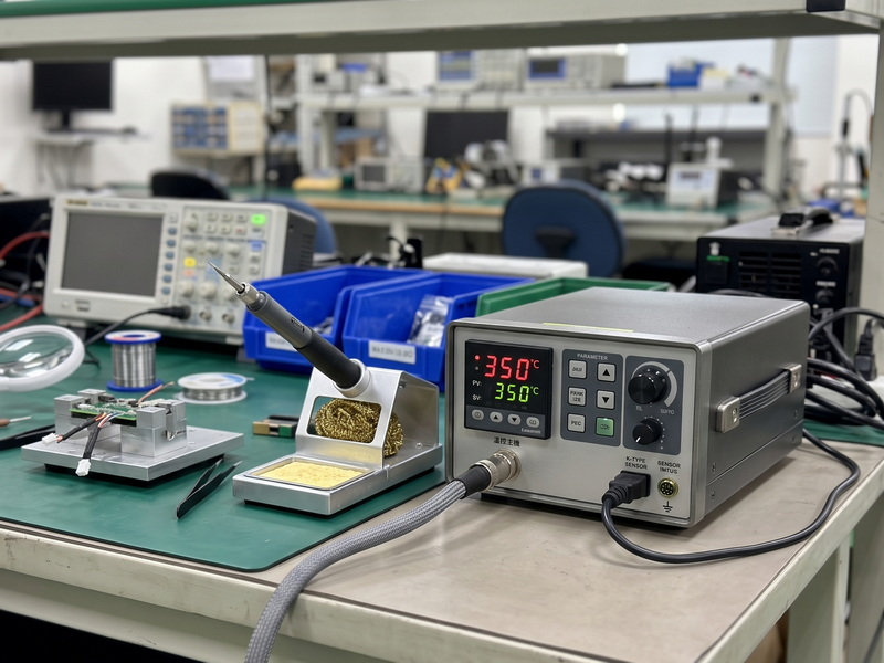 高精度温調半田付け機
