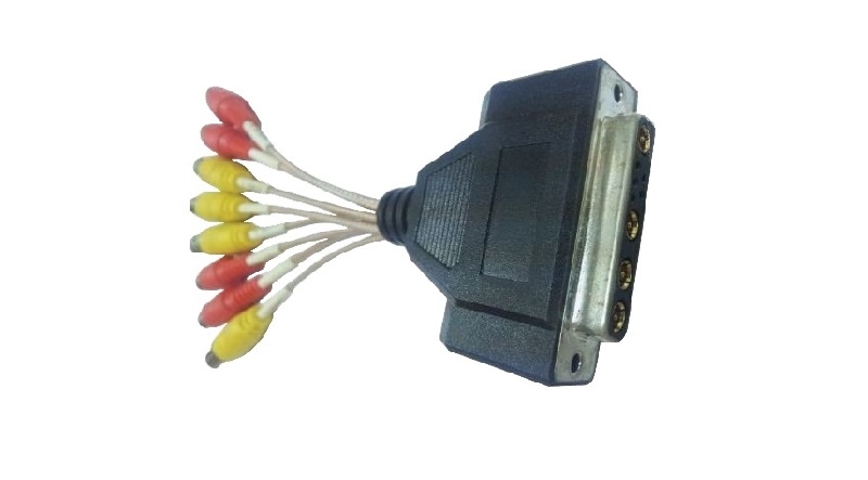 カスタムケーブル (8xRCA – 4xRCA +DB 5)